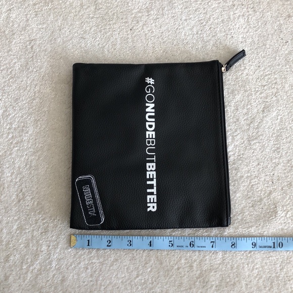 NWOT Nudestix makeup pouch - Picture 4 of 6